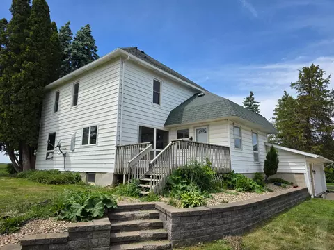 Exterior - 50430 315th Ave, Elgin, MN 55932 photo 6 of 11