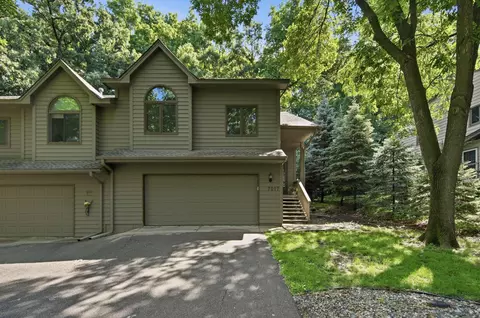 7017 Edenvale Blvd, Eden Prairie, MN 55346