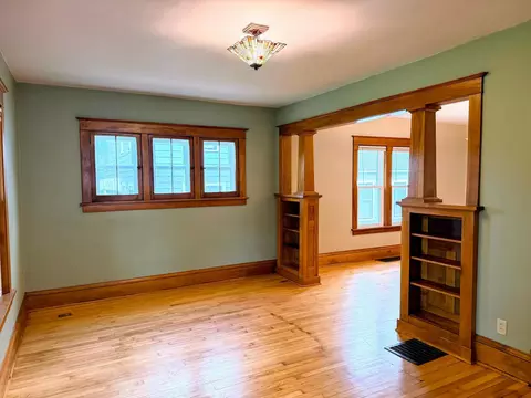 Living - 9 1st St SE, Faribault, MN 55021 photo 7 of 12