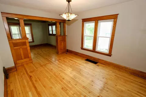 Living - 9 1st St SE, Faribault, MN 55021 photo 2 of 12