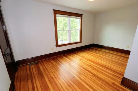 Bedroom - 9 1st St SE, Faribault, MN 55021 photo 4 of 15