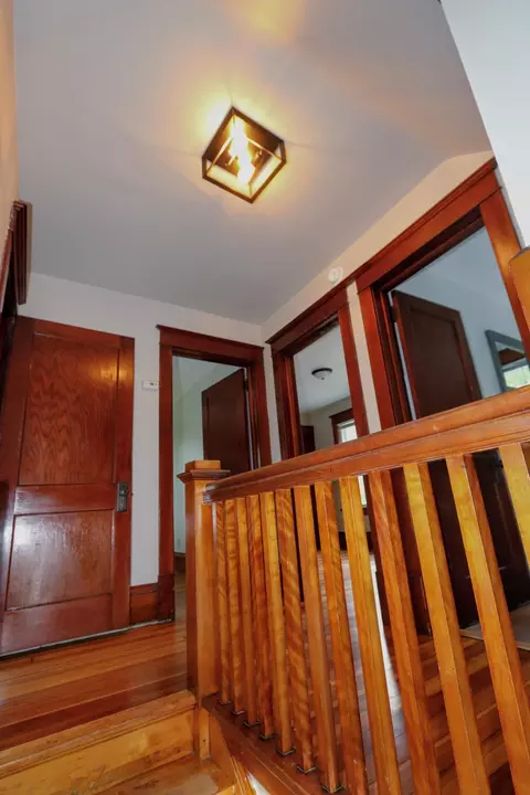 Entry Way - 9 1st St SE, Faribault, MN 55021 photo 4 of 5
