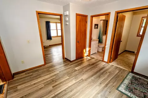 Entry Way - 9 1st St SE, Faribault, MN 55021 photo 1 of 5