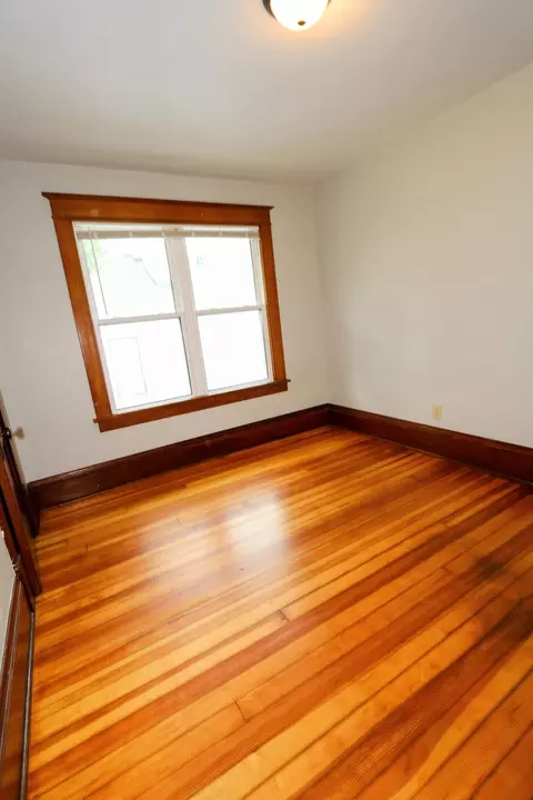 Bedroom - 9 1st St SE, Faribault, MN 55021 photo 11 of 15