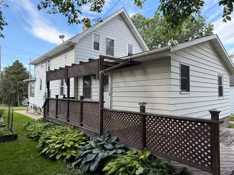 Exterior - 9 1st St SE, Faribault, MN 55021 photo 2 of 8