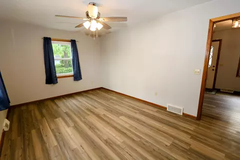 Living - 9 1st St SE, Faribault, MN 55021 photo 12 of 12