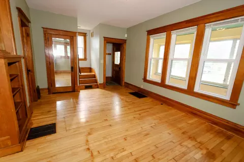 Living - 9 1st St SE, Faribault, MN 55021 photo 6 of 12