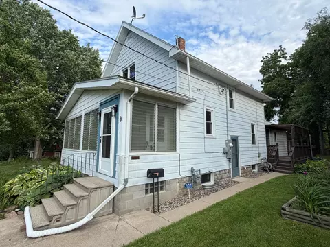 Exterior - 9 1st St SE, Faribault, MN 55021 photo 3 of 8