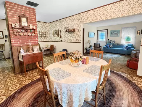 Dining - 2119 190th St, Centuria, WI 54824 photo 1 of 2
