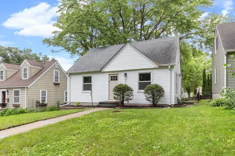 2729 Hampshire Ave S, Saint Louis Park, MN 55426