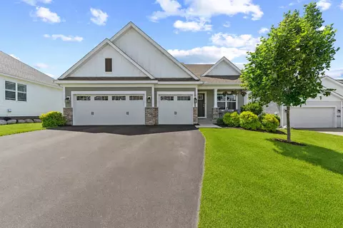 13924 Ashley Ct, Rosemount, MN 55068