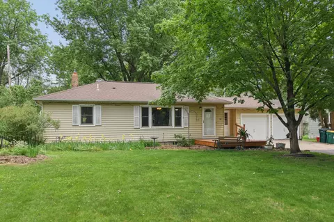 538 S Wasson Ln, River Falls, WI 54022