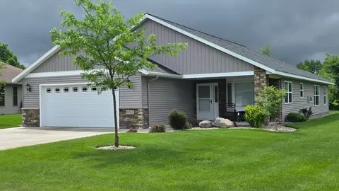 1801 Lower Trentwood Cir NE, Willmar, MN 56201