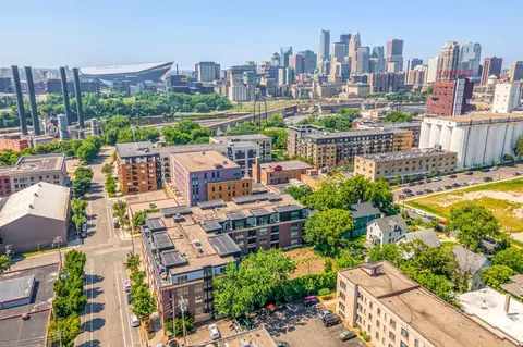521 2nd St SE #307, Minneapolis, MN 55414