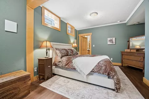 Bedroom - 1041 5th St N, Fargo, ND 58102 photo 4 of 5