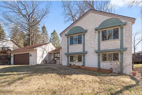 8119 Lower 129th Ct, Apple Valley, MN 55124
