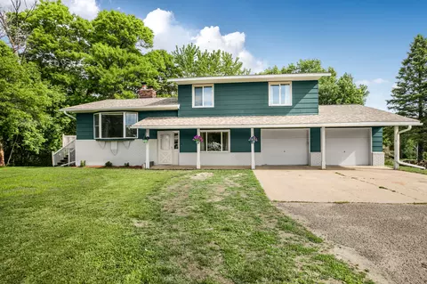 15984 Shelly Dr, Little Falls, MN 56345