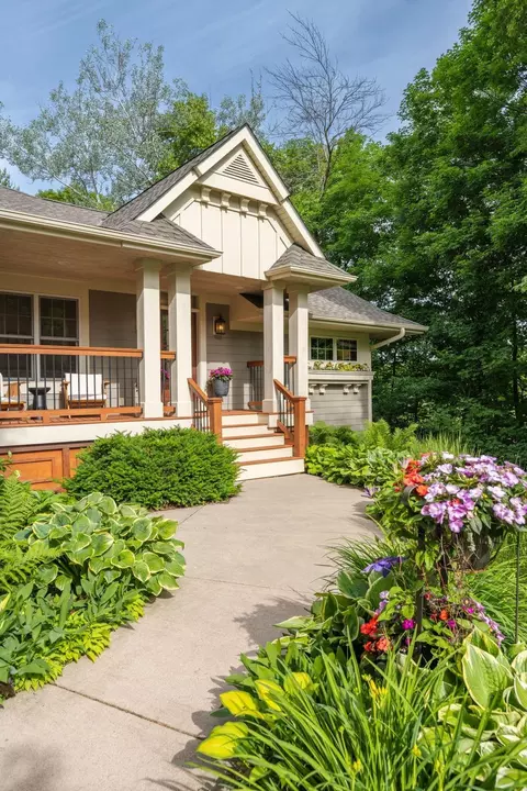 Exterior - 3470 Hamilton Ave, Wayzata, MN 55391 photo 8 of 28