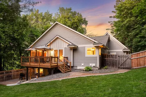 Exterior - 3470 Hamilton Ave, Wayzata, MN 55391 photo 20 of 28
