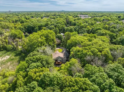 View/Area - 3470 Hamilton Ave, Wayzata, MN 55391 photo 4 of 6