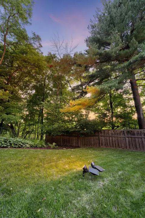 Exterior - 3470 Hamilton Ave, Wayzata, MN 55391 photo 22 of 28