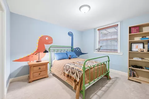 Bedroom - 3470 Hamilton Ave, Wayzata, MN 55391 photo 6 of 8