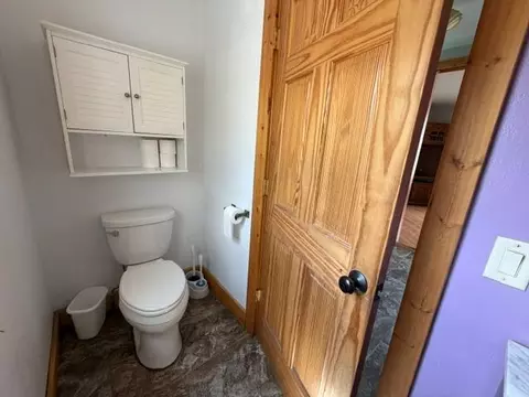 Bath - 230 W Camp St, Ely, MN 55731 photo 4 of 5
