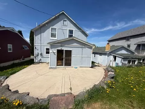 Exterior - 230 W Camp St, Ely, MN 55731 photo 2 of 4