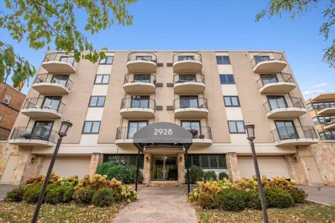 2928 Dean Pkwy #2J, Minneapolis, MN 55416