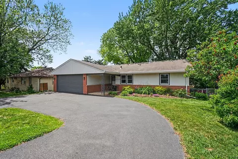 3404 Silver Lake Rd NE, Saint Anthony, MN 55418