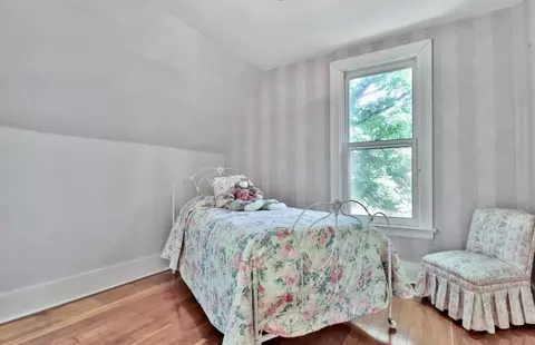 Bedroom - 5865 Eureka Rd, Shorewood, MN 55331 photo 5 of 5