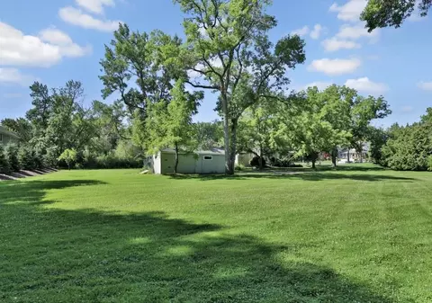 Exterior - 5865 Eureka Rd, Shorewood, MN 55331 photo 11 of 14