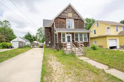 1402 9th Ave NW, Austin, MN 55912