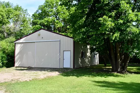 602 Marshall Ave NE, Red Lake Falls, MN 56750