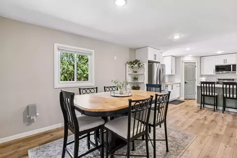 Dining - 23495 Water St, Hampton, MN 55031 photo 2 of 2