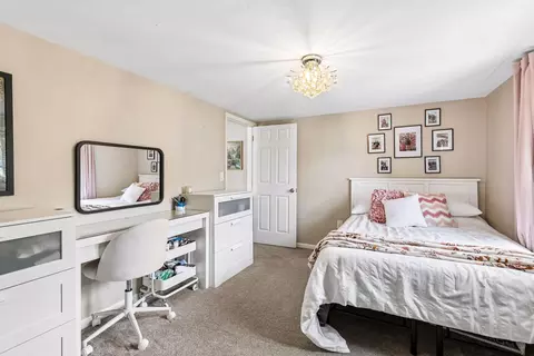 Bedroom - 23495 Water St, Hampton, MN 55031 photo 7 of 9