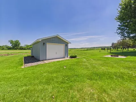 Exterior - 32814 Spunk Tree Cir, Avon, MN 56310 photo 6 of 12
