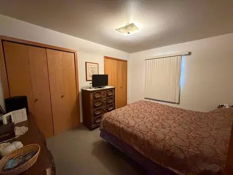 Bedroom - 405 S 3rd St, Oakes, ND 58474 photo 2 of 5