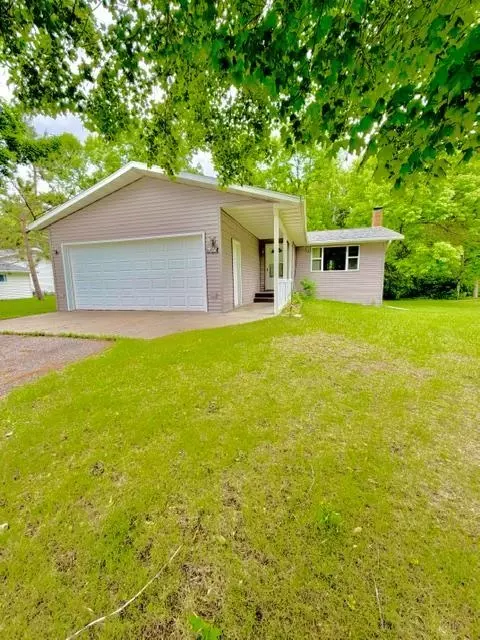 405 Heidi Pkwy, New York Mills, MN 56567