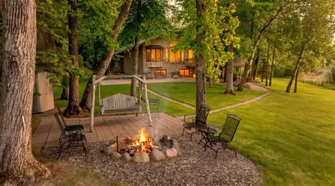 6598 Bobcat Trl NW, Cass Lake, MN 56633