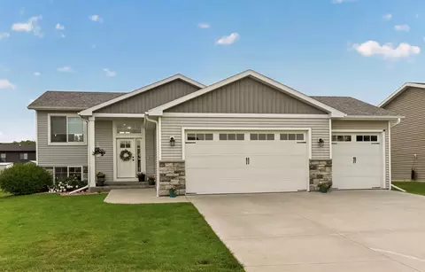 94 5th Ave SE, Kasson, MN 55944