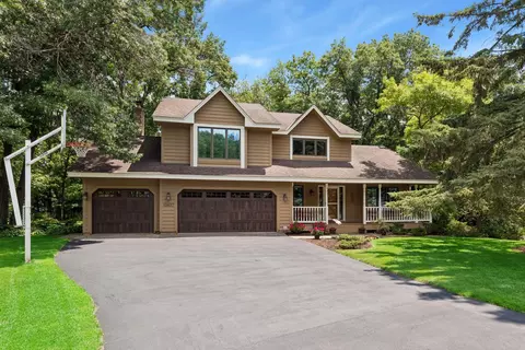 13437 Georgia Cir, Apple Valley, MN 55124