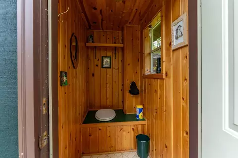 Bath - 91009 Duffy Is, Tower, MN 55790 photo 2 of 2