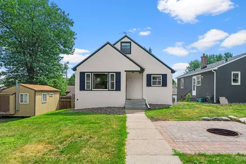 513 9th Ave S, South Saint Paul, MN 55075