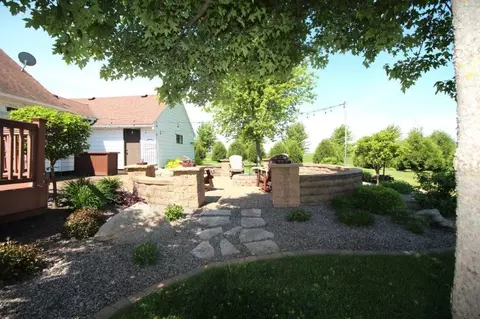 Exterior - 11697 210th St E, Kenyon, MN 55946 photo 4 of 16