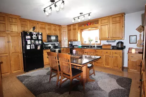 Kitchen - 11697 210th St E, Kenyon, MN 55946 photo 1 of 2