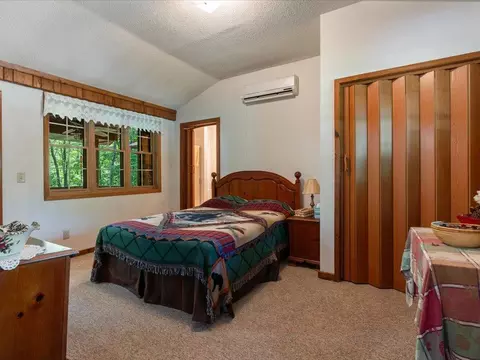 Bedroom - 23729 Cooley Dr, Brainerd, MN 56401 photo 4 of 6