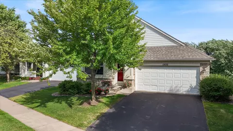 15152 Dundee Ave, Apple Valley, MN 55124