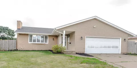 2230 Falcon Ave, Saint Paul, MN 55119