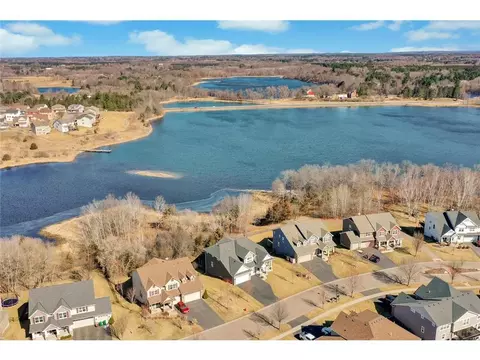 2820 White Pine Way, Stillwater, MN 55082